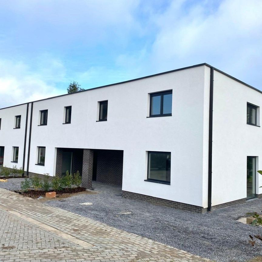 Nieuwbouw woning met tuin, terras en 3 slaapkamers in Tongeren - Photo 1