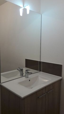 Location Appartement 1 pièce 31m² PAU 64000 - Photo 4