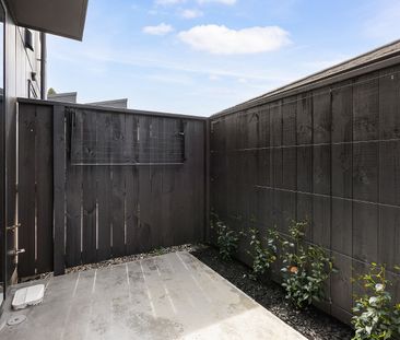 6/3 Vesty Avenue, Hillcrest - Photo 3