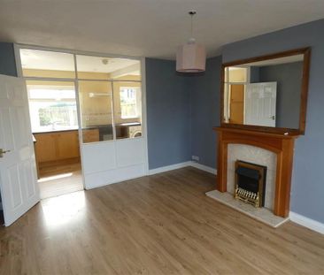 1 Davarr Avenue, Dundonald, Belfast, BT16 2NT - Photo 2
