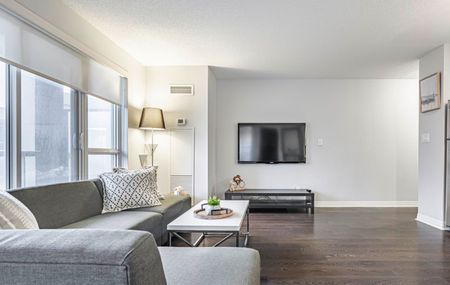 For Lease - 30 Herons Hill Way Unit# 301, Toronto, Ontario - Photo 3