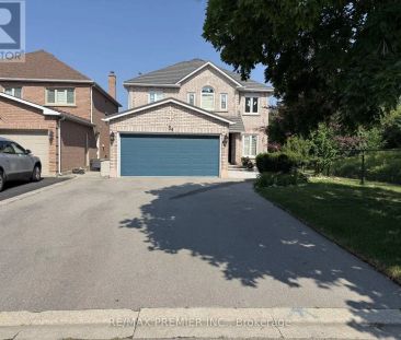 LOWER - 54 CASTLEPOINT DRIVE — 2 Bedroom - Photo 1