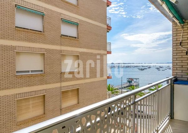 Fantastic apartment with sea views