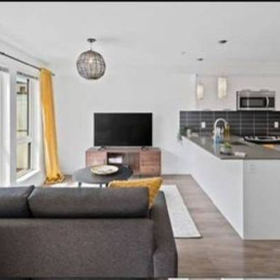 Fully Furnished Unit - Photo 4