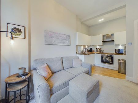 1 bedroom apartment to rent - Photo 4