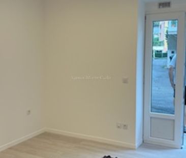 Studio en rez-de-jardin - Photo 4