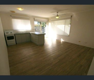 3/424 Canning Highway, Attadale, WA 6156 - Photo 4