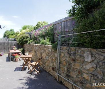 35 Unwin Avenue, Jerrabomberra NSW 2619 - House For Rent | Domain - Photo 5