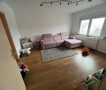 3 ZKB Wohnung Küche 550 € kalt Stellplatz Keller Eppelborn Humes - Foto 1