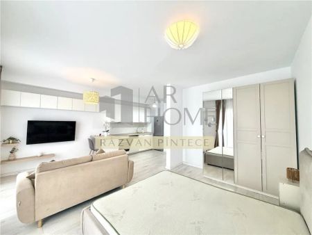 Garsoniera spatioasa, de lux, parcare, zona Vest Ploiesti - Fotografie 2