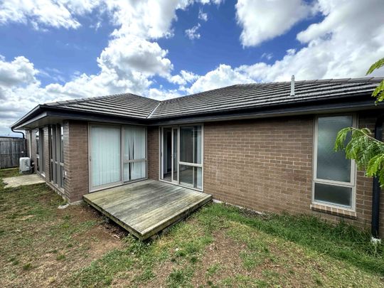 19 Rainsford Road, Pukekohe - Photo 1