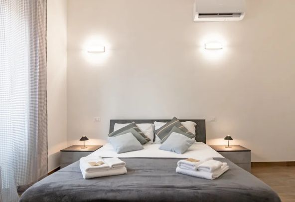 Via del Ponte allAsse, Florence, Tuscany 50144 - Photo 1