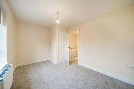 2 bedroom terraced house to rent - Photo 5