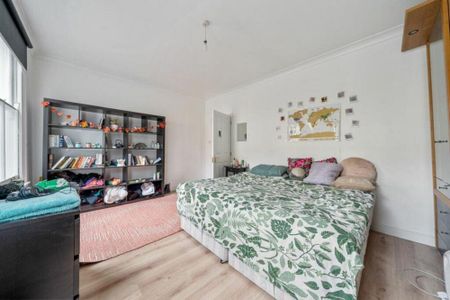 6 bedroom terraced house to rent - Photo 5