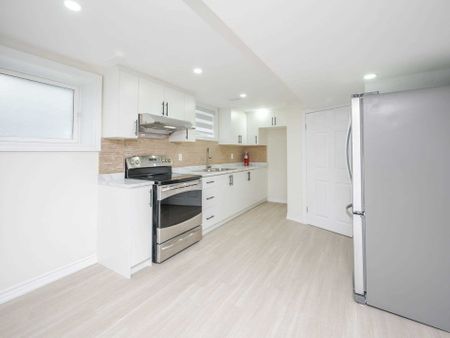 For Lease - 372 HIGHSIDE Drive, Milton, Ontario - Photo 3