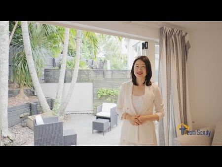 Stylish Living in Cockle Bay - Photo 3