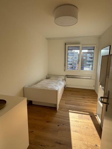 Möblierte 3.5-Zimmerwohnung mit Seeblick im Zentrum von Zug - Foto 3