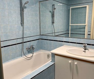 Location Appartement 2 pièces 44m² - Photo 4