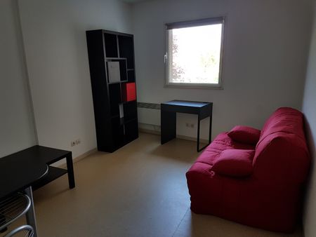 Location Appartement 1 pièce 22m² VALENCIENNES 59300 - Photo 3