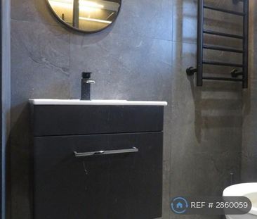 2 bedroom maisonette to rent - Photo 6