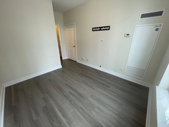 For Lease - 6 Eva Road Unit# Gv14, Toronto, Ontario - Photo 1