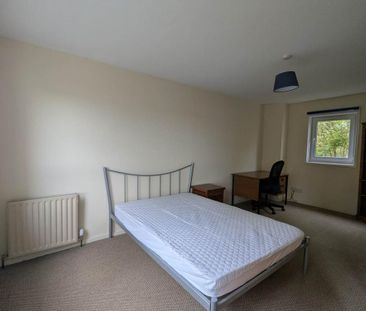4 bedroom house to rent - Photo 3