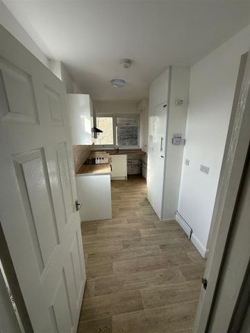 House For Rent Glamorgan Street, Ebbw Vale - Photo 4