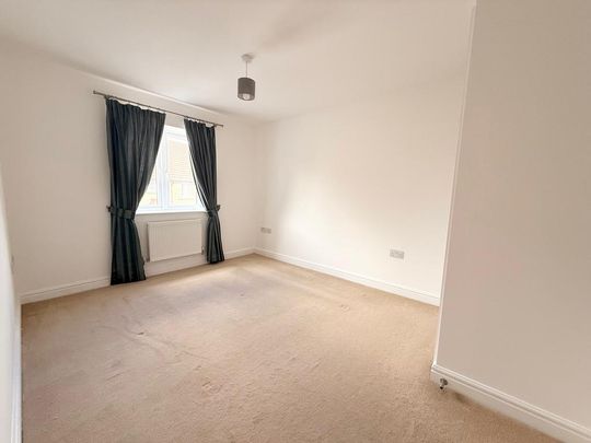 3 bedroom detached house to rent - Photo 1