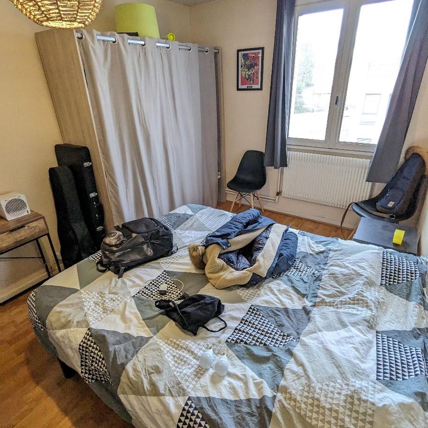 Location Appartement 2 pièces 43m² CLERMONT FERRAND 63000 - Photo 1