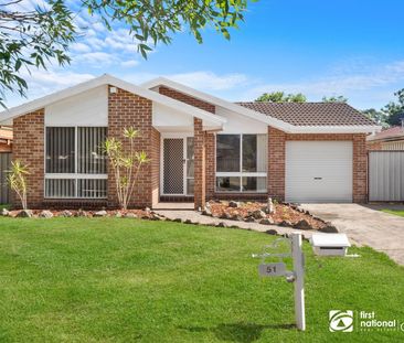 Beat the Heat This Summer! Beautiful 3-Bedroom Home with Pool - Photo 2