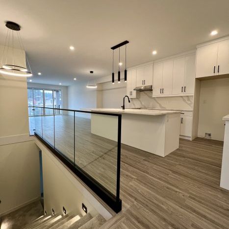 4 Bdrm in West Harbour: Brand New - Photo 1