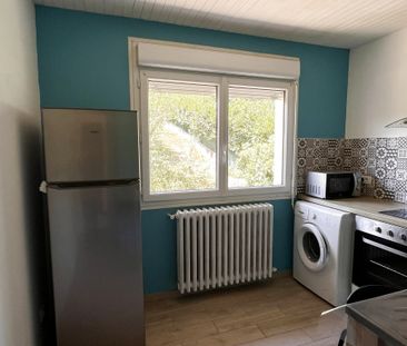 Location Appartement 1 pièce 25m² LA MOTTE SERVOLEX 73290 - Photo 3