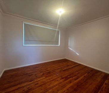 FAMILY HOME CLOSE TO ALL AMENITIES - Photo 1