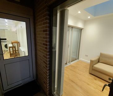 Linkways, Stevenage - Photo 2