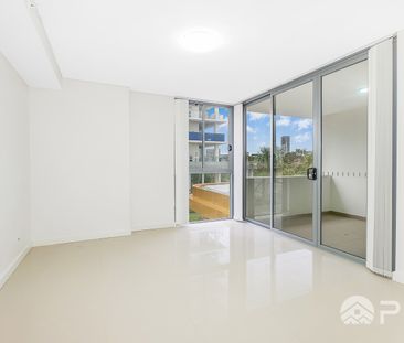 Luxury one bedroom Apartment in Parramatta - Photo 3