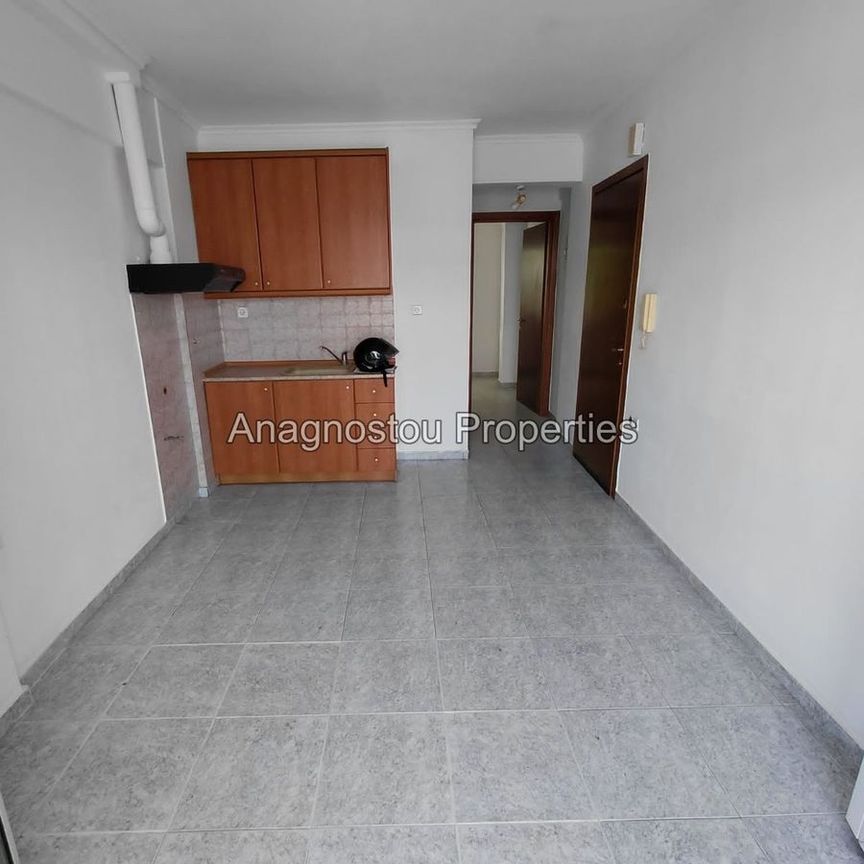 Studio/Γκαρσονιέρα για ενοικίαση Καλλιθέα - Άγιοι Θεόδωροι (Συκιές) - Photo 1
