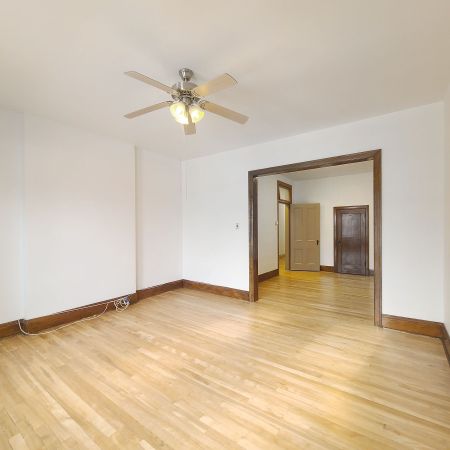 For Lease - 750 Queen Street Unit# 2nd & 3rd Flr, Toronto, Ontario - Photo 3