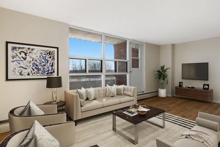 Willowbrook Apartments - Photo 2