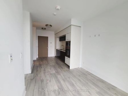 1 Edgewater Drive #Gph28 - Photo 2