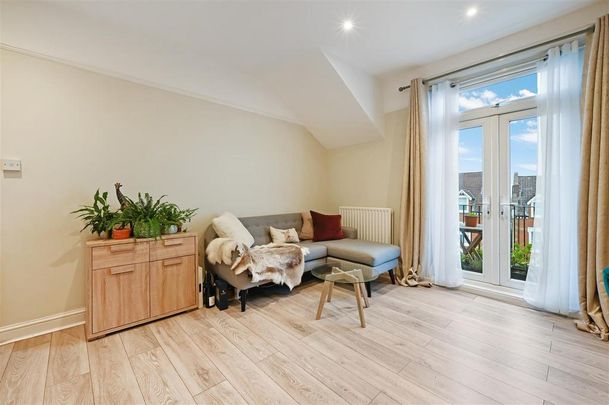 2 bedroom apartment to rent - Photo 1