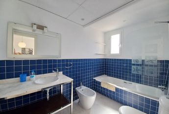 LONG TERM RENTAL. 3 bedroom penthouse apartment for rent with large own large terrace