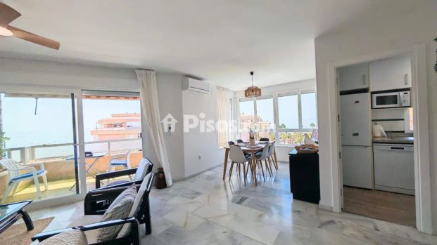 Apartamento en alquiler en Torrox Costa - Photo 1