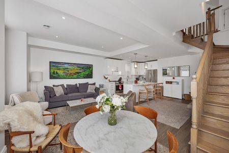 131 Mcleod Street - Photo 3