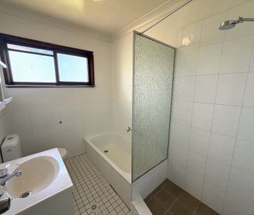 Coastal Charm & Comfortable Living in the Heart of Surfside - Photo 6