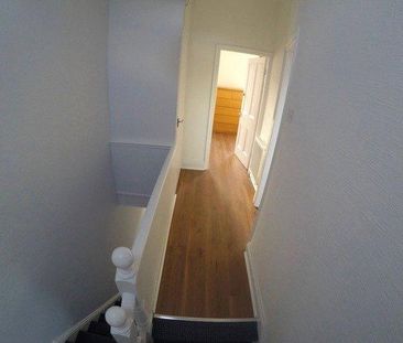 3 bedroom terraced house to rent - Photo 6