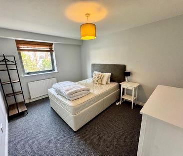38 St Georges Harbour, Belfast, BT1 3SG - Photo 6