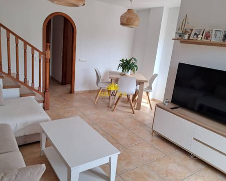 VILLA WITH 2 BEDROOMS AND JADRIN IN GRAN ALACANT - ALICANTE - Photo 5