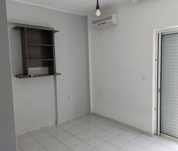 Studio/Γκαρσονιέρα για ενοικίαση - Καρδίτσα, - Φωτογραφία 1