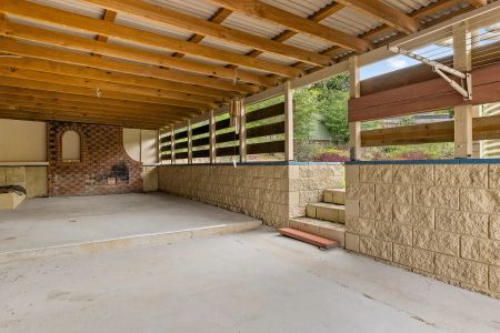 Spacious Split-Level Family Home with Great Outdoor Living ! - Photo 4