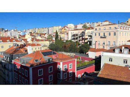 2 room luxury Duplex for rent in Santo António, Lisbon - Photo 4